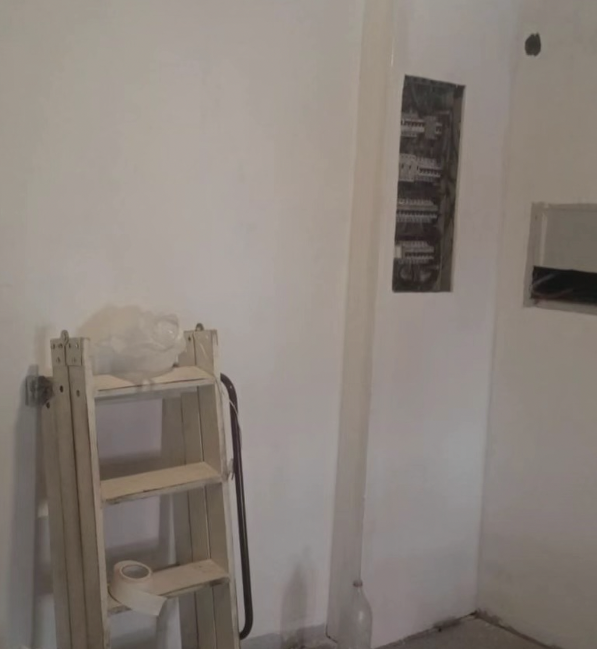 Locales XL - Castelar y Morón